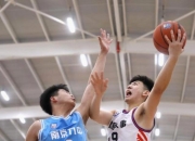 爱游戏在线-广西男篮在比赛中表现抢眼，高效进攻