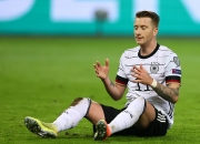 爱游戏tv-巴西险胜马赛，穆勒带队取胜