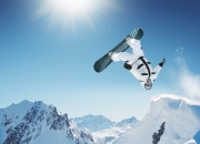 爱游戏娱乐-布克持续制造杀伤，快船式防守如何锁死深圳队？