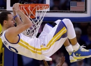 爱游戏入口-米切尔如铁壁横江，步行者力克北京彰显唯一性