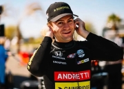 爱游戏在线-梅赛德斯险胜迈凯伦，周冠宇点燃赛场