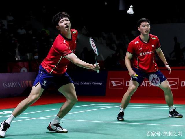 韩国队完胜丹麦队，黄鸭组合带队取胜