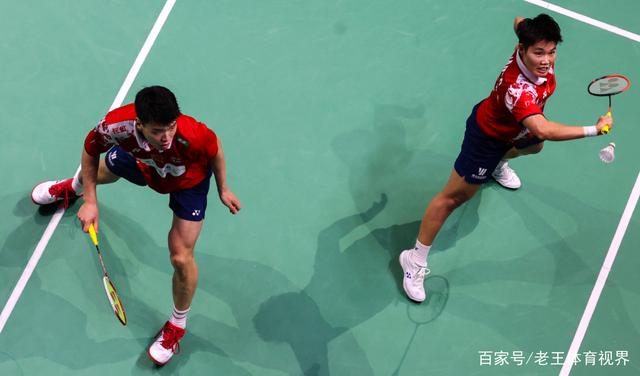 韩国队完胜丹麦队，黄鸭组合带队取胜