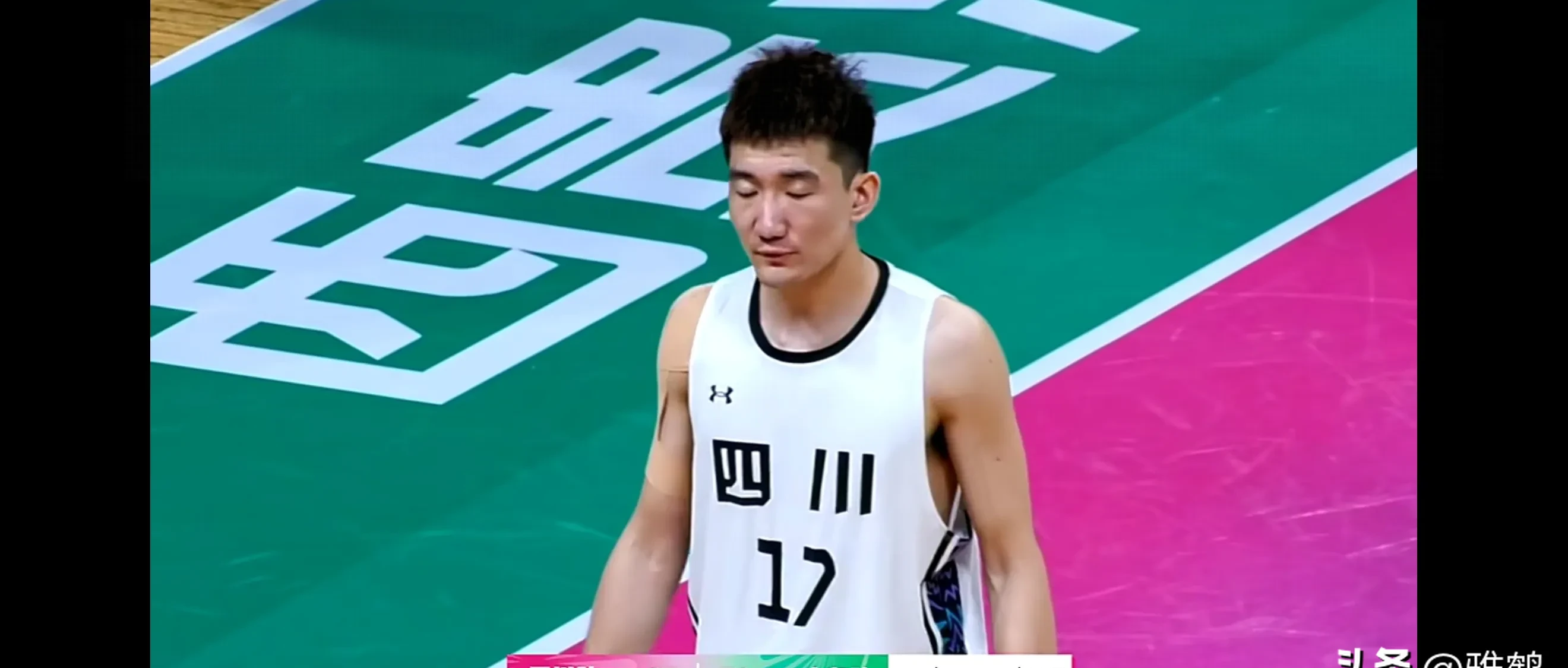 勇士轻取浙江队，周琦统治全场