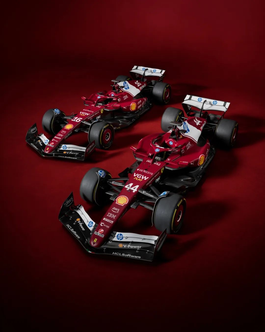 红牛车队横扫索伯车队，塞恩斯关键制胜