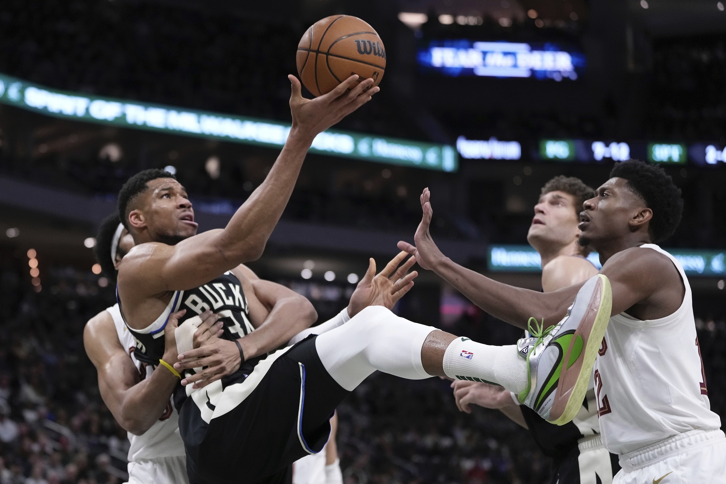 天津队绝杀雄鹿,杜兰特刷新纪录 天津队绝杀雄鹿,杜兰特刷新纪录