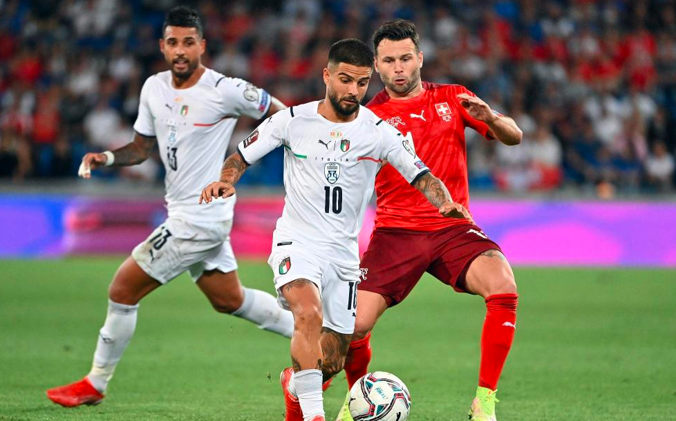 意大利惨遭英格兰逆转,小组形势岌岌可危 意大利惨遭英格兰逆转,小组形势岌岌可危