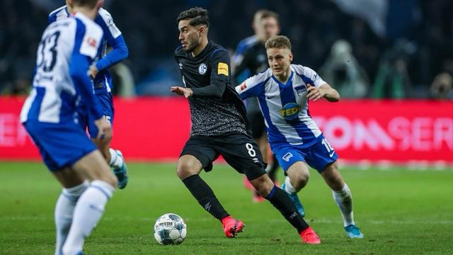 沙尔克取得一场宝贵胜利，暂时冲出降级区