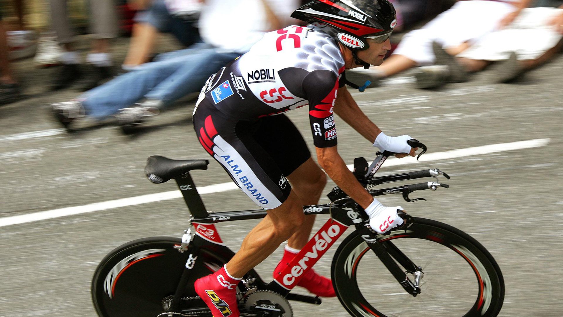 伊布关键制胜，拉齐奥争冠战险胜切尔西，一场定义赛季的经典对决