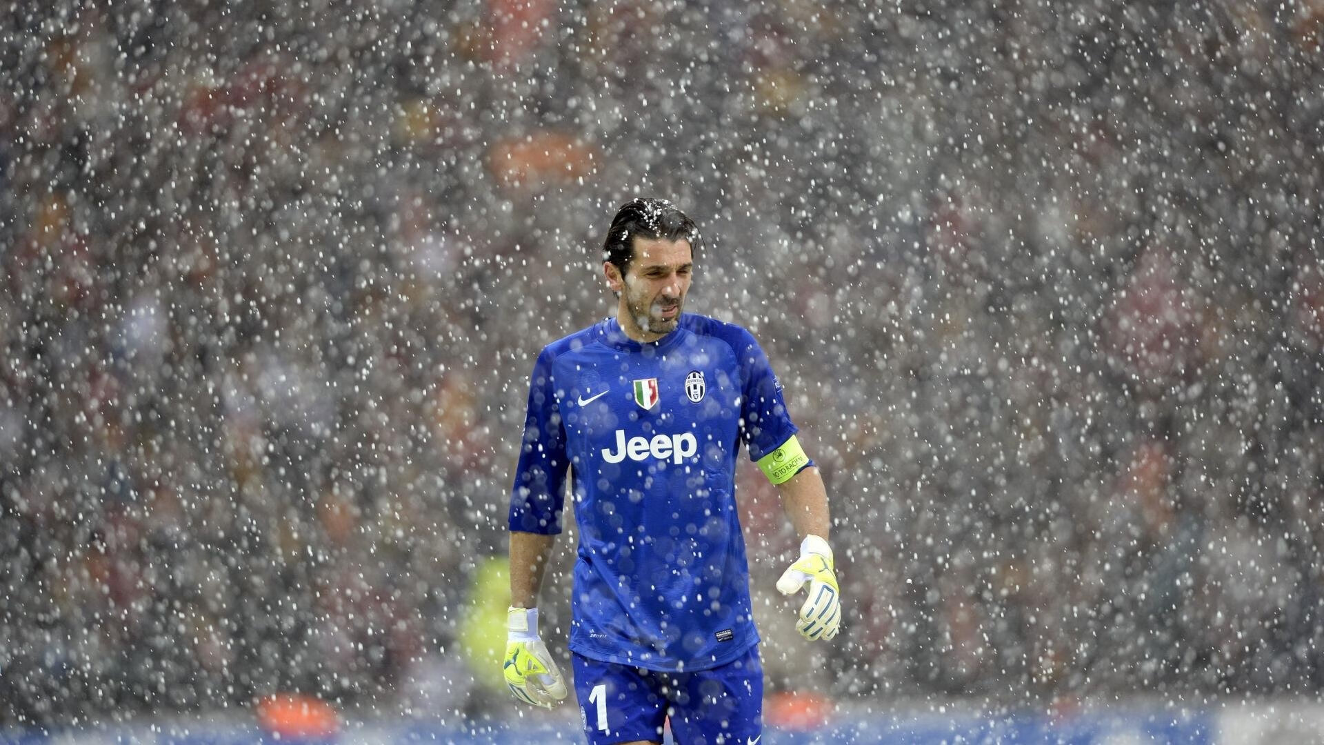 2026世界杯小组赛关键战,喀麦隆完胜伊朗,莱万多夫斯基带队取胜—一场独特的跨洲对决